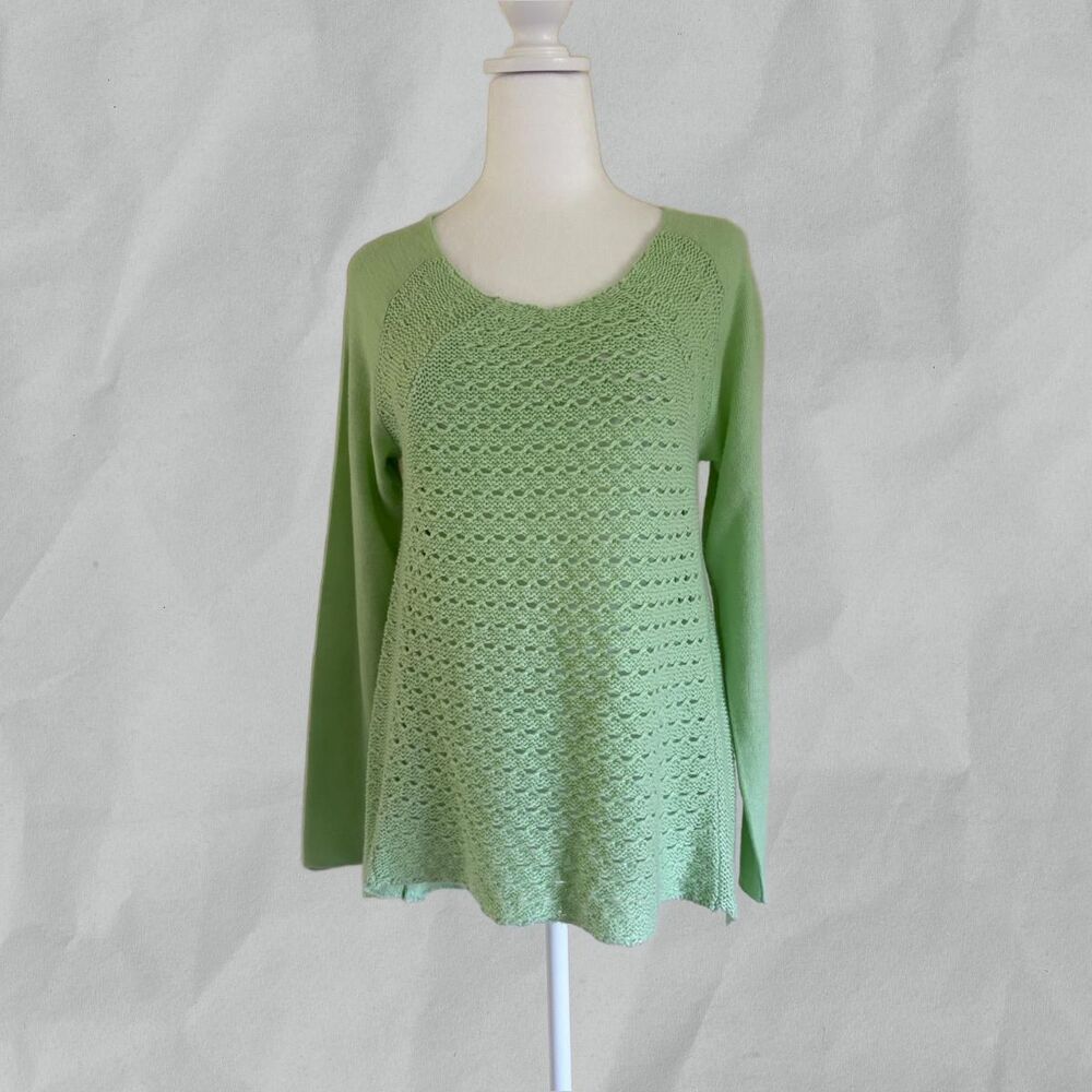 ByDesign Women's Green Light Weight Knit Sweater Pull Over Size M